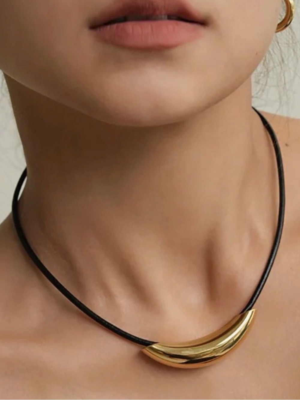 New Revolve Jenna Slider Geometric Necklace ~ Gold Plated Necklace - Picture 14 of 16